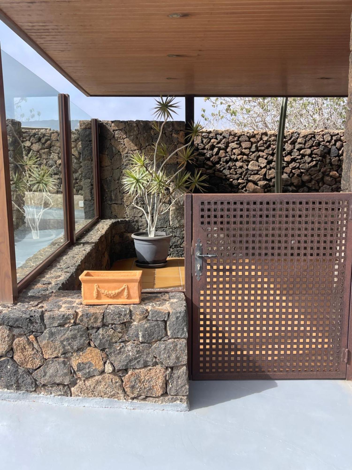 Villa Timanfaya Tinajo Exterior photo